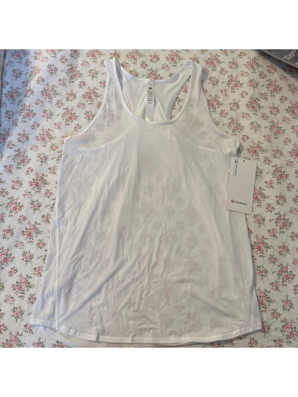 Lululemon Athletica Essential tank pleated